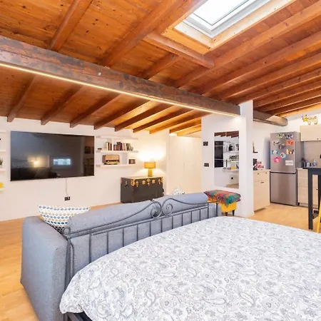 Charme In Mansarda - Bergame